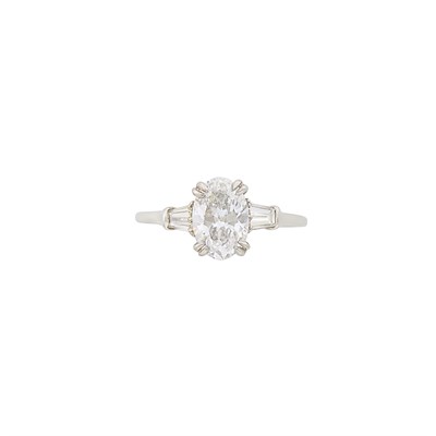 Lot 697 - Platinum and Diamond Ring