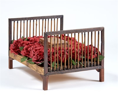 Lot 49 - Edwina Sandys