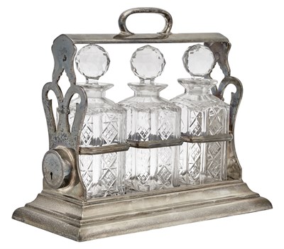Lot 206 - Walker & Hall Silver Plated and Cut Glass...