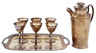 Lot 162 - Meriden Silver Plated Cocktail Set Comprising...