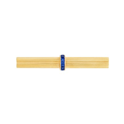 Lot 461 - Gold and Sapphire Tie Bar Clip, Van Cleef & Arpels