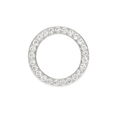 Lot 426 - Platinum and Diamond Circle Pin