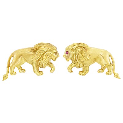 Lot 461 - Pair of Gold and Cabochon Ruby Lion Cufflinks