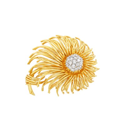 Lot 31 - Gold and Diamond Flower Brooch