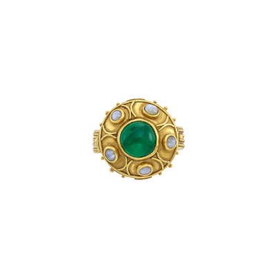 Lot 270 - High Karat Gold, Trapiche Cabochon Emerald and Cat's Eye Chrysoberyl Ring, by Luna Felix