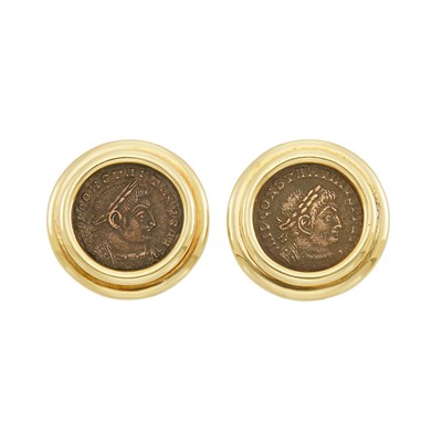 Lot 274 - Pair of Gold and Bronze Coin Earclips