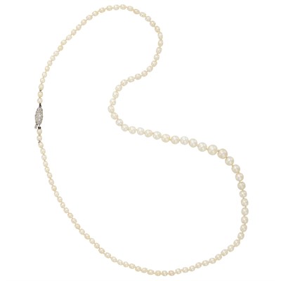 Lot 83 - Natural Pearl Necklace with Platinum and Diamond Clasp
