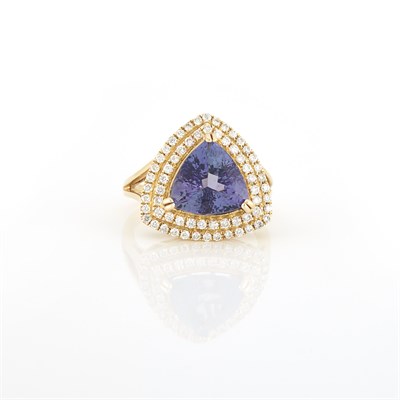 Lot 1977 - Gold, Tanzanite and Diamond Ring