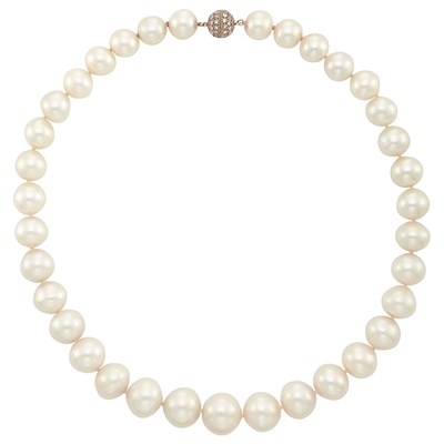 Lot 232 - South Sea Semi-Baroque Cultured Pearl Necklace with Gold and Diamond Ball Clasp
