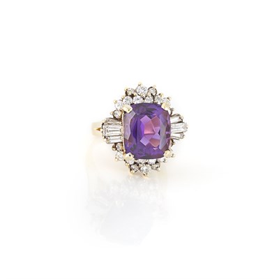Lot 1971 - Gold, Amethyst and Diamond Ring