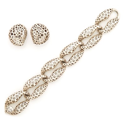 Lot 1622 - Sterling Silver Bracelet and Pair of Earclips, Angela Cummings