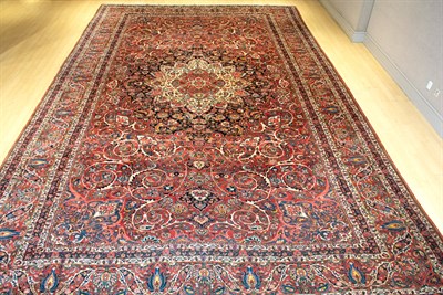Lot 321 - Bakhtiari Carpet South Persia, mid 20th...