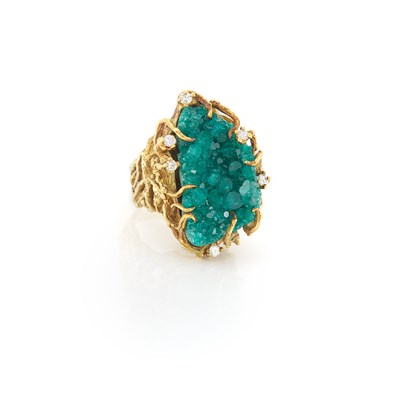 Lot 1515 - Gold, Synthetic Drusy Emerald and Diamond Ring