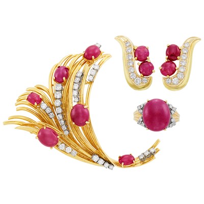 Lot 162 - Gold, Cabochon Ruby and Diamond Spray Brooch, Pair of Earclips and Ring