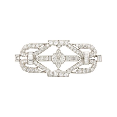 Lot 202 - Platinum and Diamond Brooch