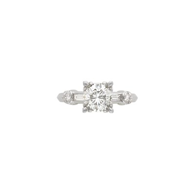 Lot 595 - Platinum and Diamond Ring