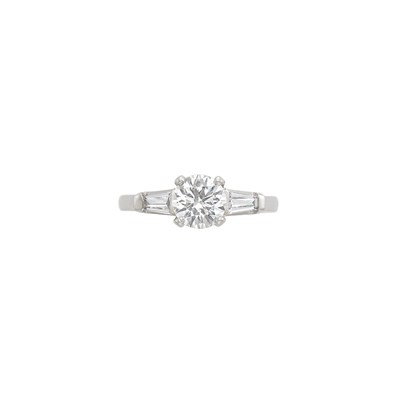 Lot 610 - Platinum and Diamond Ring