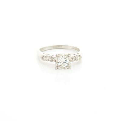 Lot 1293 - Platinum and Diamond Ring