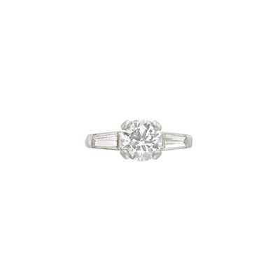 Lot 535 - Platinum and Diamond Ring