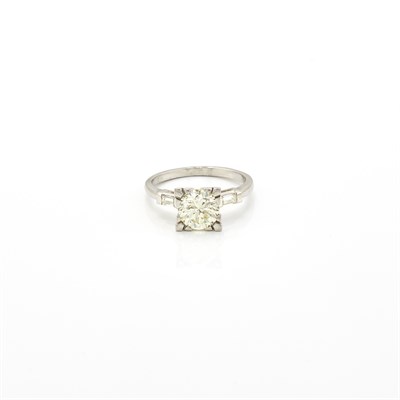 Lot 1352 - Platinum and Diamond Ring