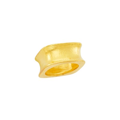 Lot 370 - High Karat Hammered Gold Band Ring, Zolotas