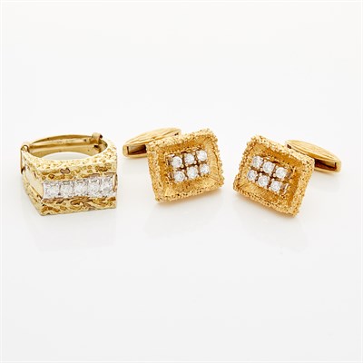 Lot 1184 - Gold Ring and Pair of Cufflinks