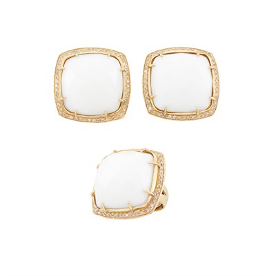 Lot 236 - Pair of Gold and White Agate and Diamond Earclips and Ring
