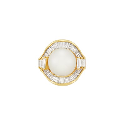 Lot 325 - Gold, Cultured Pearl and Diamond Ring