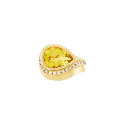 Lot 408 - Gold, Yellowish-Green Quartz and Diamond Ring