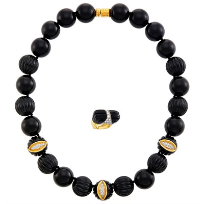 Lot 26 - Black Onyx and Fluted Black Onyx Bead, Gold and Diamond Necklace and Ring