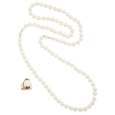 Lot 142 - Cultured Pearl Necklace and Gold, Freshwater Pearl and Black Enamel Ring