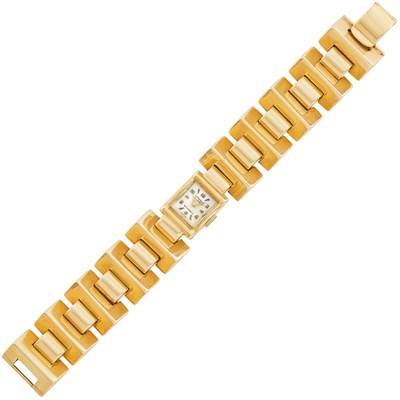 Lot 739 - Gold Wristwatch