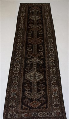 Lot 321 - Shiraz Runner South Persia, second quarter of...