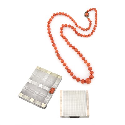 Lot 1391 - Coral Bead Necklace, Silver, Gilt and Carved Coral Compact and Silver, Rose Gold and Black Onyx Compact