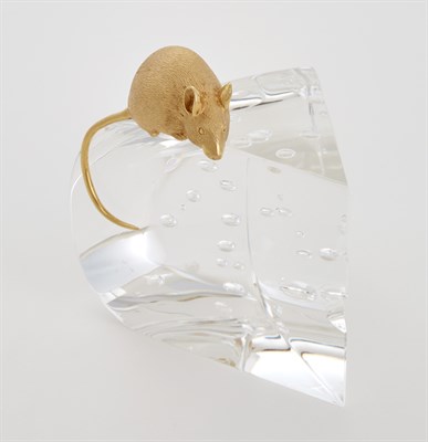 Lot 503 - Steuben Glass and 18K Gold-Plated Metal...