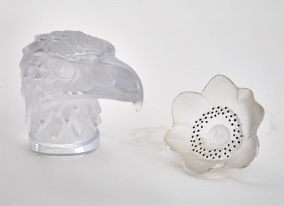Lot 453 - Lalique Molded Glass Tête d'Aigle Desk Weight...
