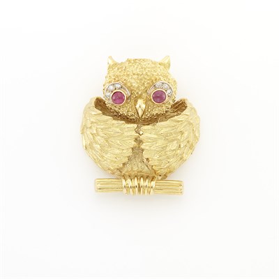 Lot 1613 - Gold, Cabochon Ruby and Diamond Owl Brooch