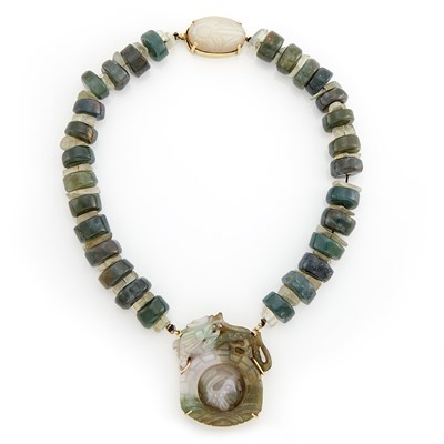 Lot 1589 - Jade Bead Necklace with Variegated Carved Jade Pendant