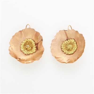 Lot 1008 - Pair of Two-Color Gold Flower Earrings, by Linda Lee Johnson