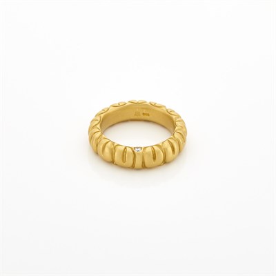 Lot 1043 - High Karat Gold and Diamond Band Ring, Linda Lee Johnson
