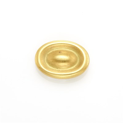 Lot 1033 - Gold Oval Pin, Linda Lee Johnson