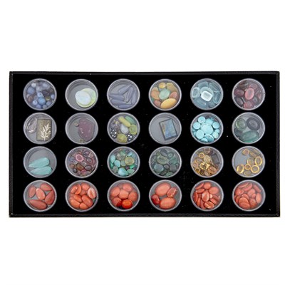 Lot 1092 - Group of Unmounted Colored Stones
