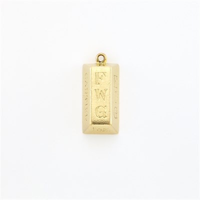 Lot 2064 - Gold Bouillon Bar Pendant, Cartier