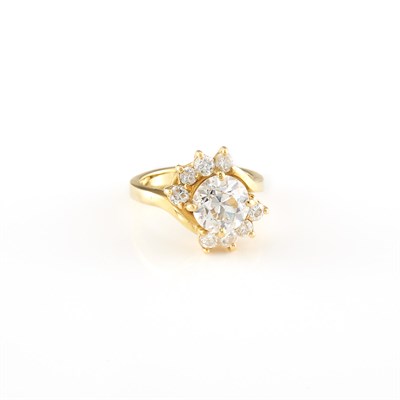 Lot 2041 - Gold and Diamond Ring