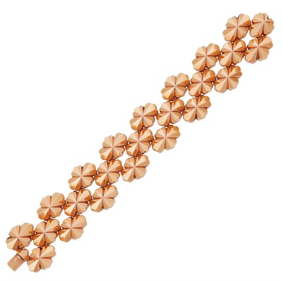 Lot 183 - Rose Gold Bracelet