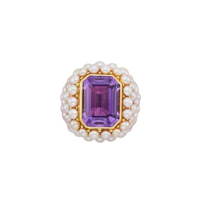 Lot 236 - Gold, Amethyst and Freshwater Pearl Ring, Mimi