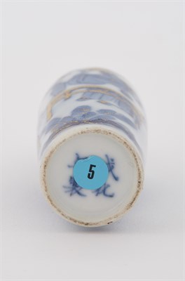 Lot 207 - Chinese Blue and white Glazed Porcelain Snuff...