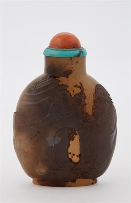 Lot 193 - Chinese Agate Snuff Bottle with City Wall...