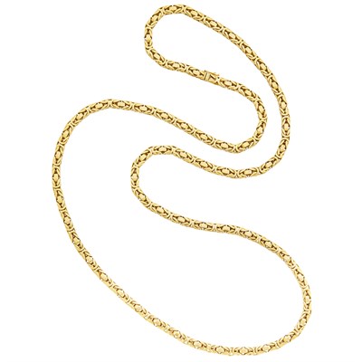 Lot 252 - Long Gold Chain Necklace