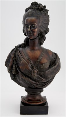Lot 375 - Bronze Bust of Marie Antoinette Height overall...